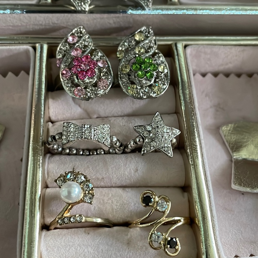 Rings (Used)